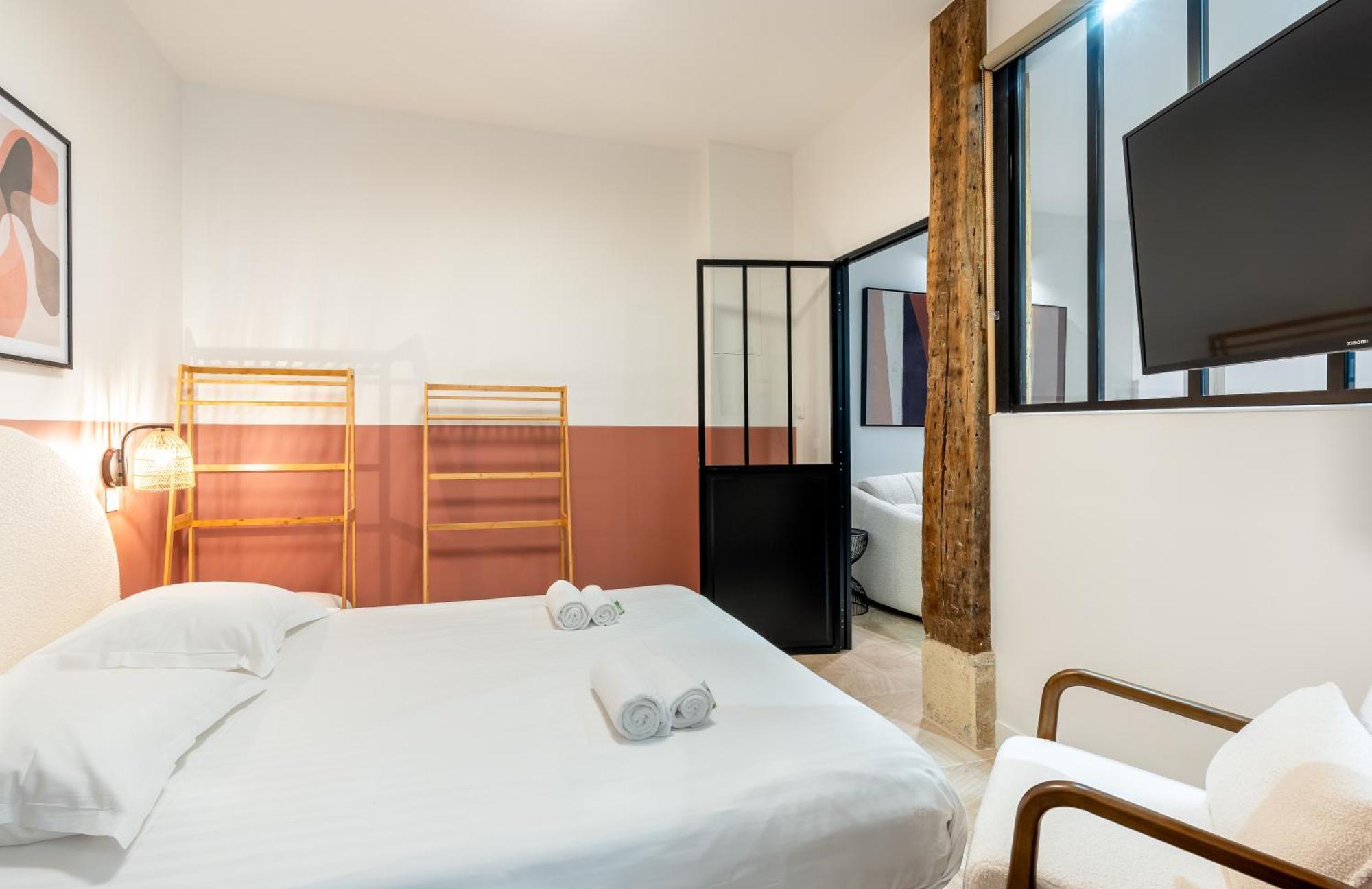 New Gorgeous Flat-Central Area Париж Екстериор снимка